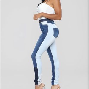 Two Faced Babe High Rise Jeans - SIZE 5